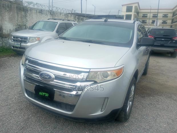 Ford Edge 2011 Silver
