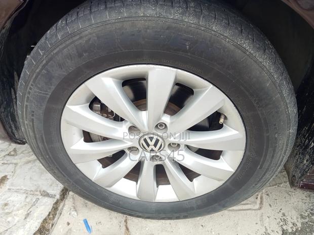 Volkswagen Passat S 2013 Brown