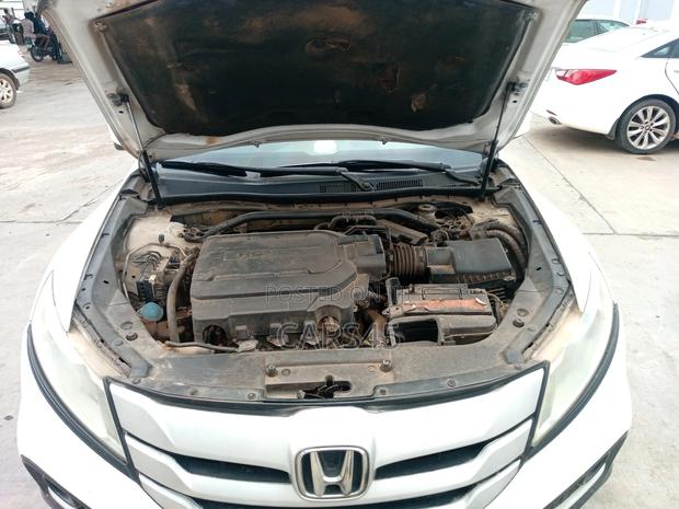 Honda Crosstour 2013 White