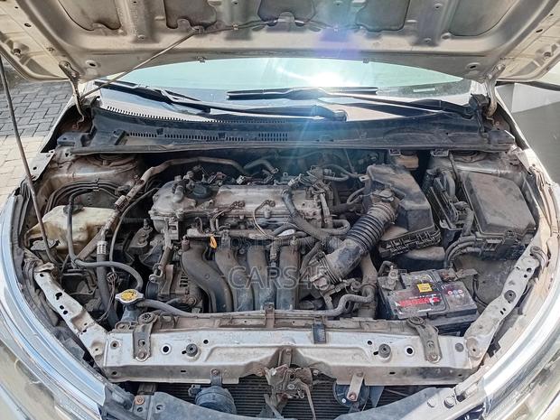 Toyota Corolla 2014 Silver