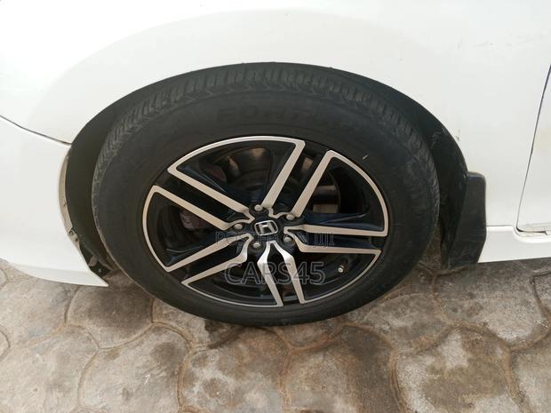 Honda Accord 2016 White