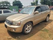 Toyota Highlander 2005 Gold for sale