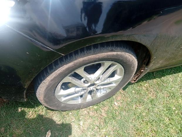 Kia Cerato 2011 Black