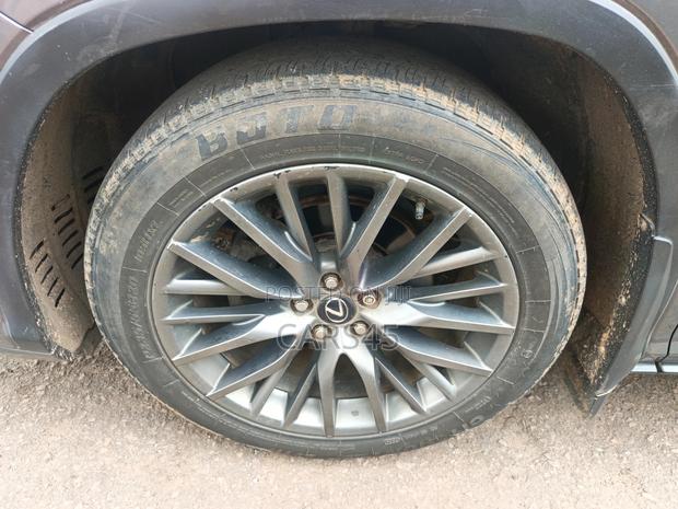 Lexus RX 2019 Gray