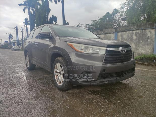 Toyota Highlander 2016 Gray