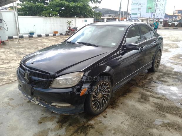 Mercedes-Benz C300 2008 Black