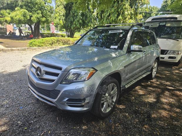 Mercedes-Benz GLK-Class 2013 Blue