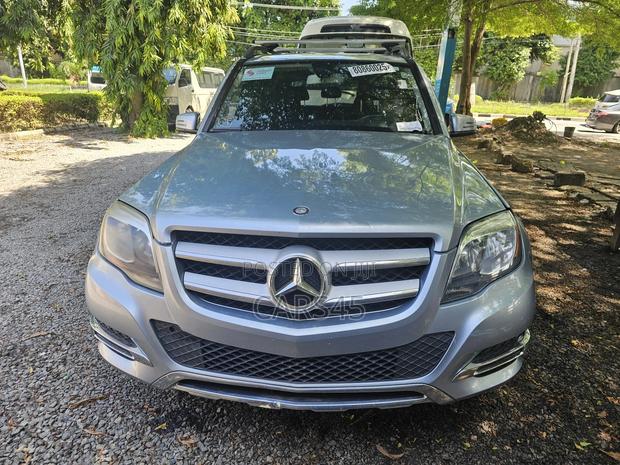 Mercedes-Benz GLK-Class 2013 Blue