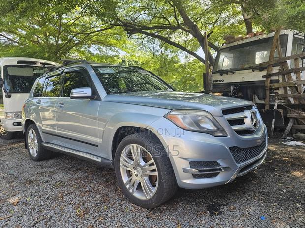 Mercedes-Benz GLK-Class 2013 Blue