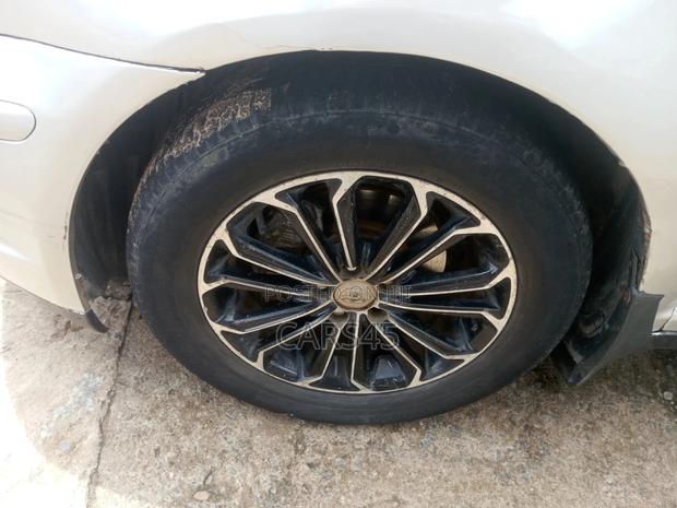 Toyota Avensis 2004 Silver