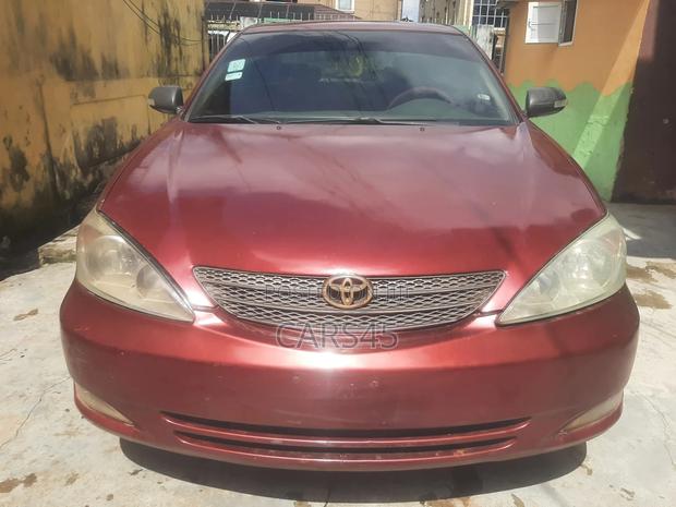 Toyota Camry 2004 Red