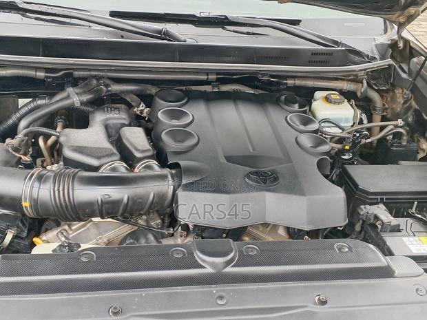 Toyota Land Cruiser Prado 4.0 Petrol TX 2020 Black