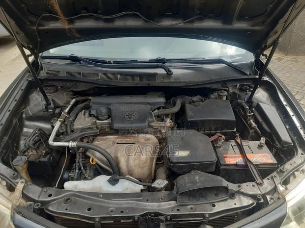 Toyota Camry 2012 Gray