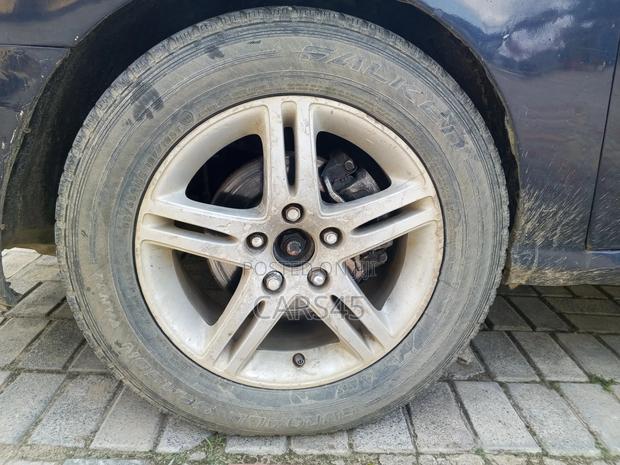 Hyundai Elantra 2006 Blue