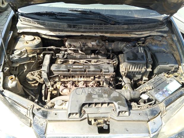 Hyundai Elantra 2006 Blue