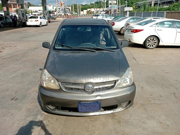 Toyota Echo 2003 Gray