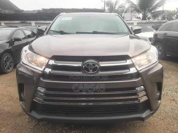 Toyota Highlander 2015 Gray