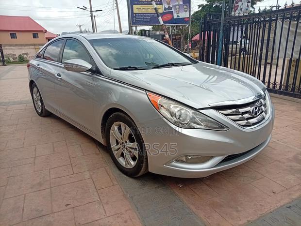 Hyundai Sonata 2013 Silver