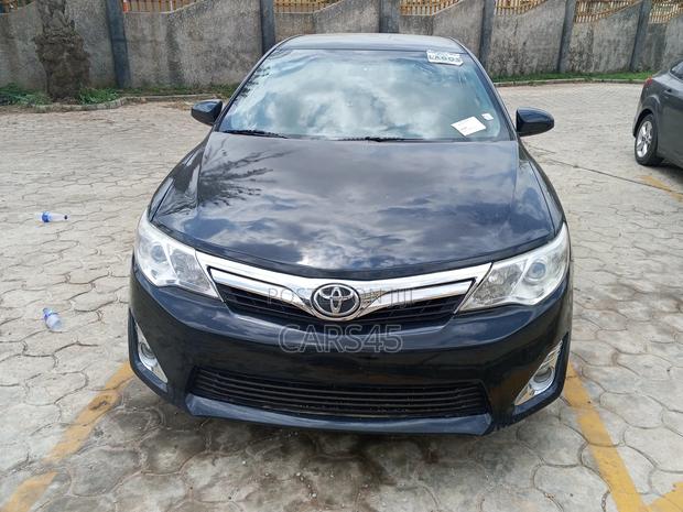 Toyota Camry 2014 Brown