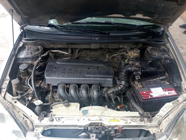 Toyota Corolla 2005 Silver
