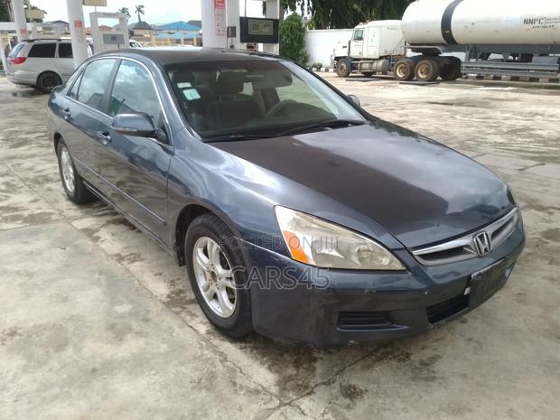 Honda Accord 2008 Gray