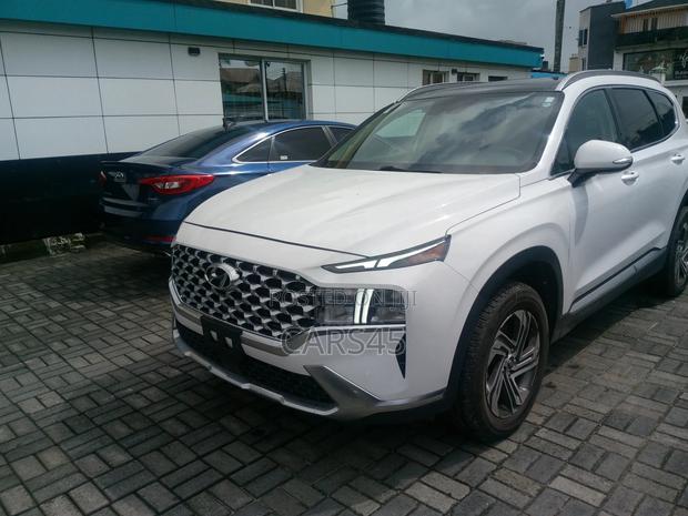 Hyundai Santa Fe 2021 White