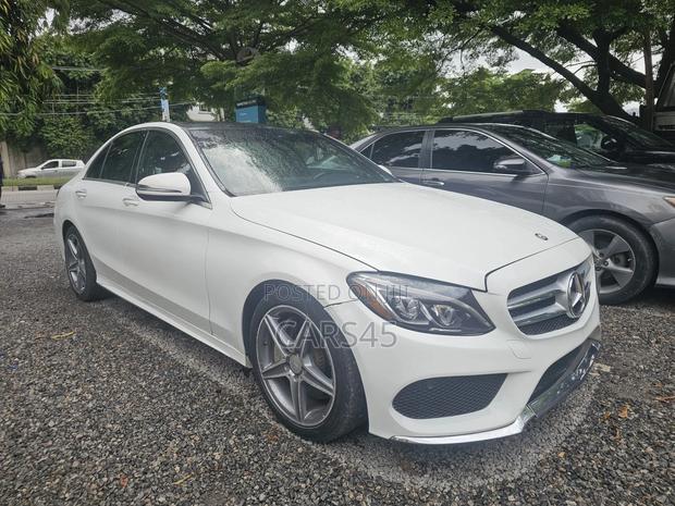 Mercedes-Benz C300 2016 White