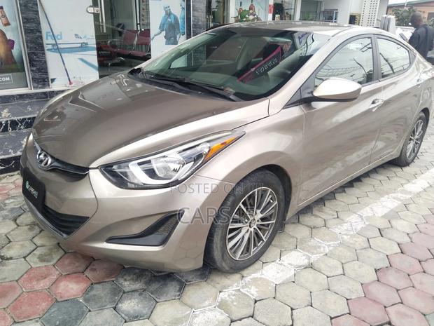 Hyundai Elantra 2015 Brown