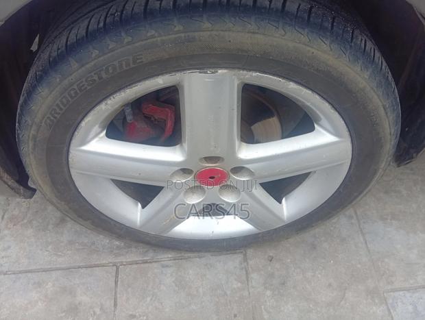 Toyota Corolla 2006 Gray