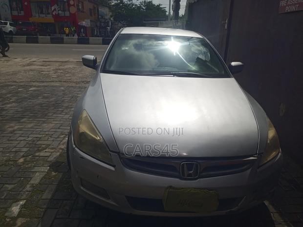 Honda Accord 2007 Silver
