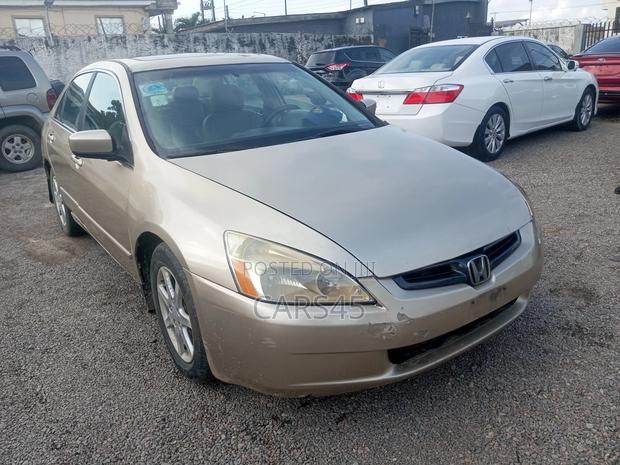 Honda Accord 2003 Gold