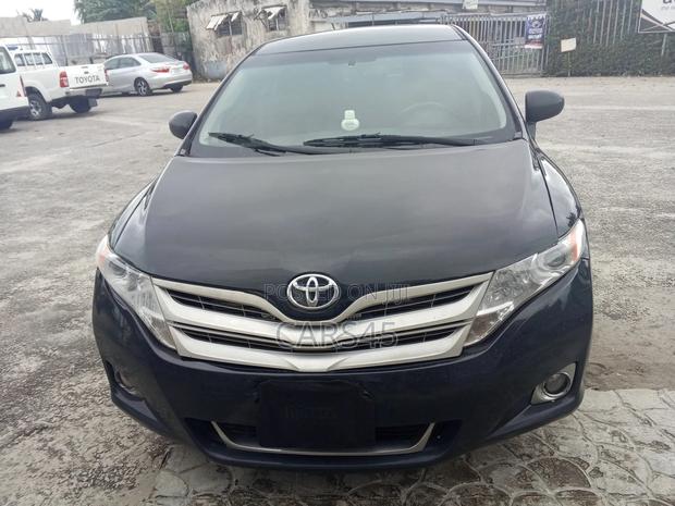 Toyota Venza LE 2009 Black