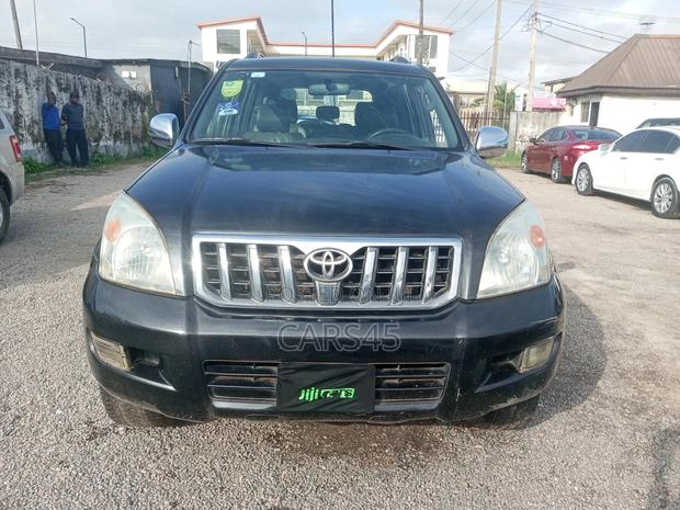 Toyota Land Cruiser Prado 2009 Black