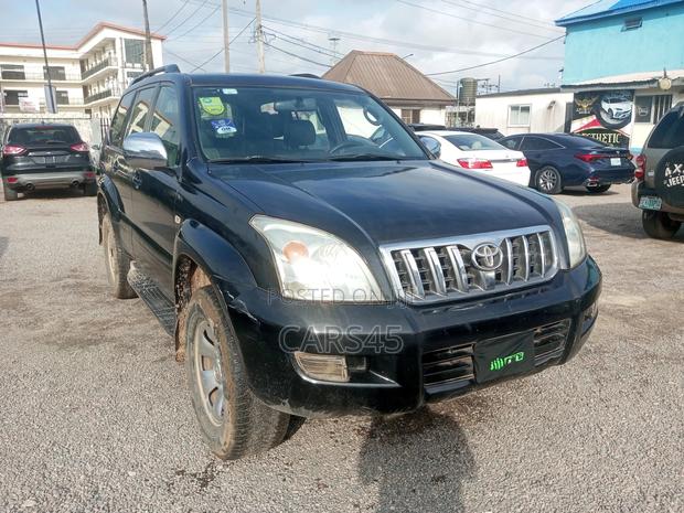 Toyota Land Cruiser Prado 2009 Black