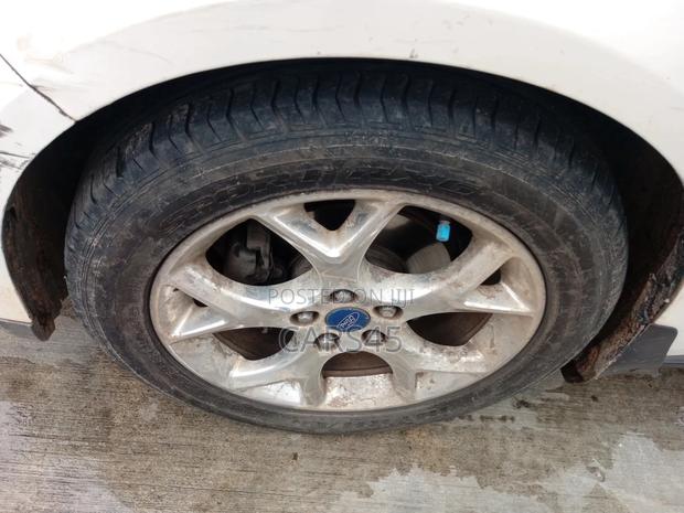 Ford Focus 2013 White