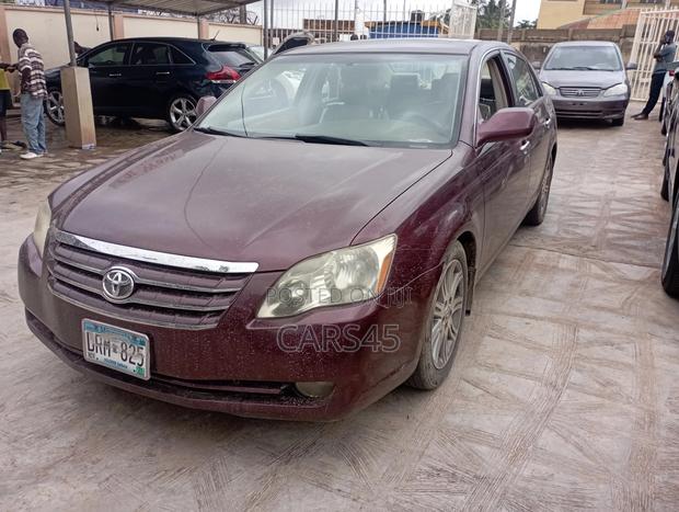 Toyota Avalon 2006 Burgandy