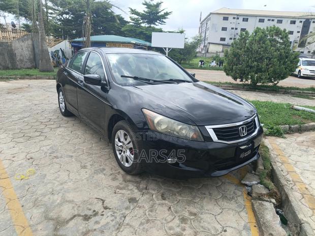 Honda Accord 2009 Black