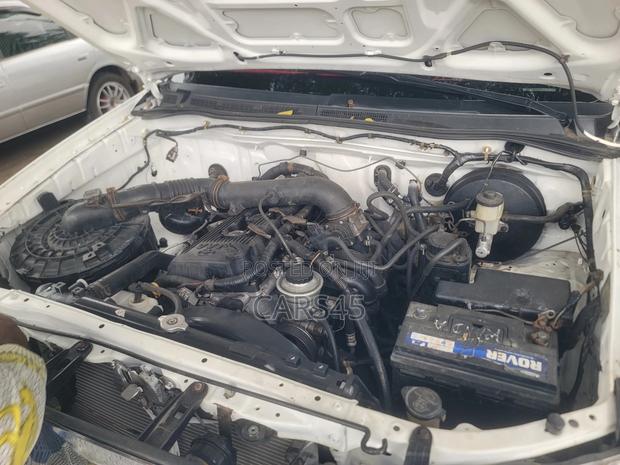 Toyota Hilux 2008 White