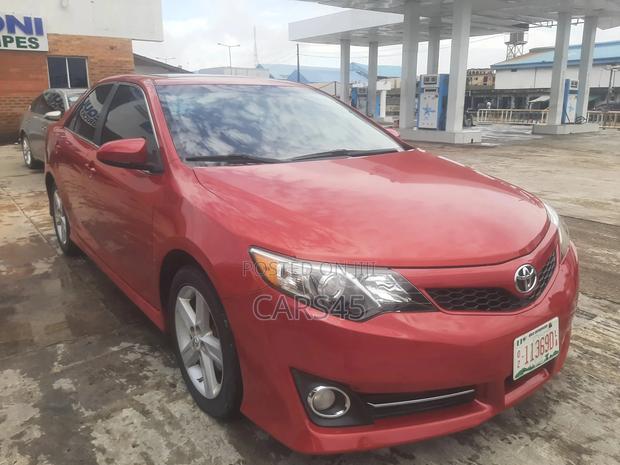 Toyota Camry 2012 Red