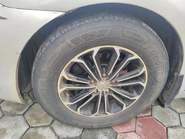 Toyota Camry 2011 Silver