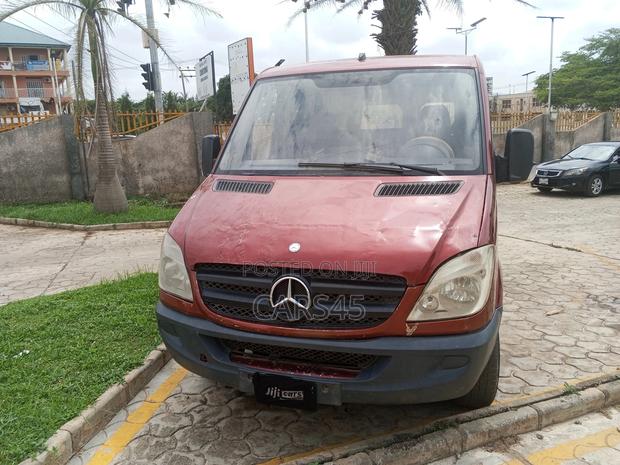 Mercedes-Benz V-Class 2012 Red
