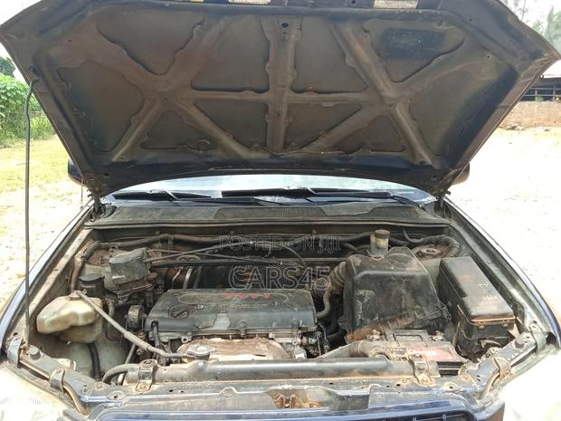 Toyota Highlander 2002 Blue