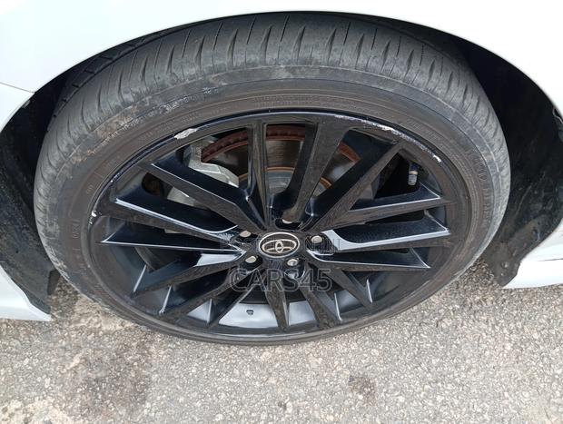 Toyota Camry 2023 Gray