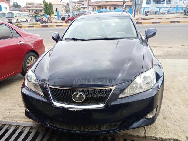 Lexus IS 2008 Blue