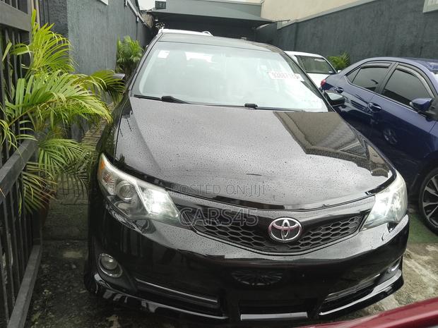 Toyota Camry 2014 Black