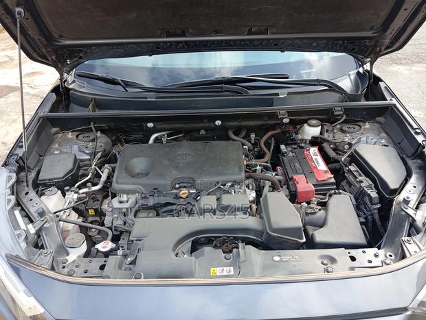 Toyota RAV4 2024 Gray