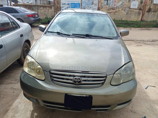 Toyota Corolla 2003 Gray