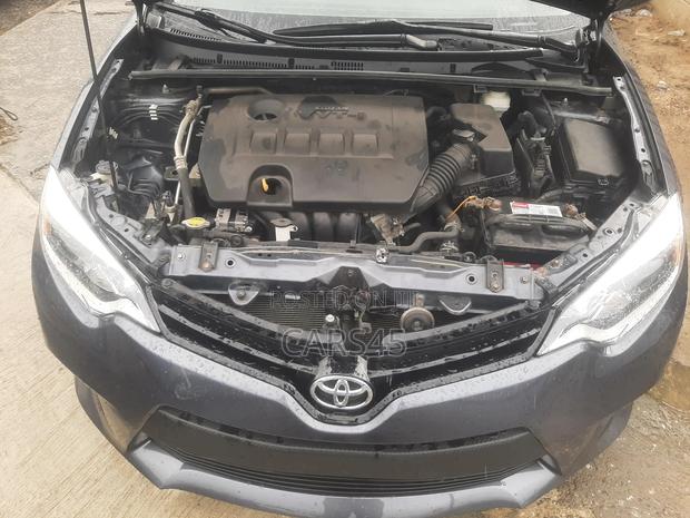 Toyota Corolla 2015 Gray