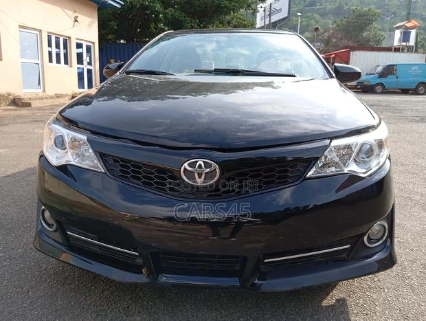 Toyota Camry 2012 Black