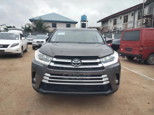 Toyota Highlander 2015 Gray